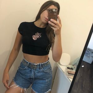 • Selling dragon print crop top